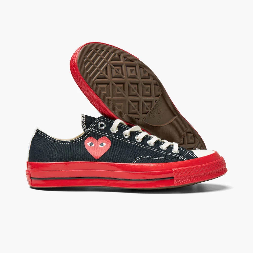 COMME des GARÇONS PLAY x Converse Chuck Taylor